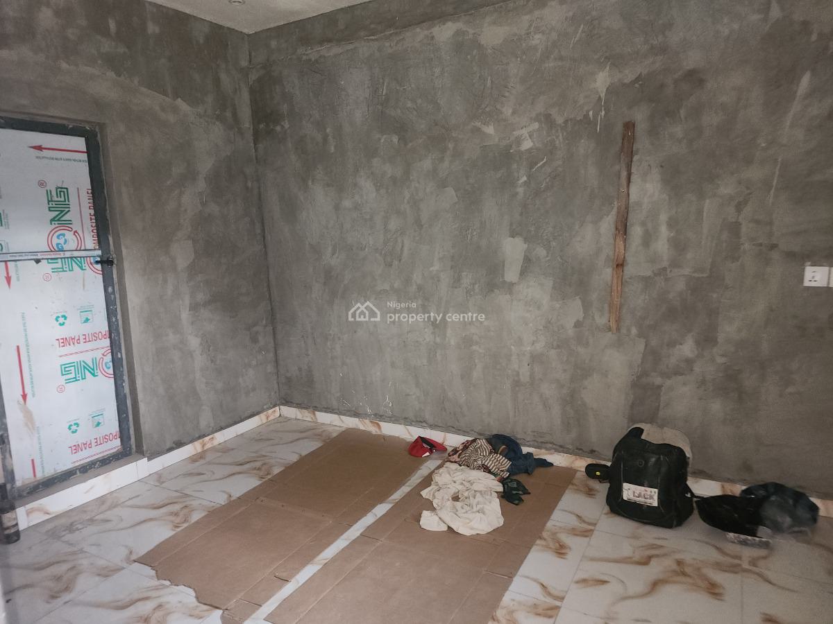 New Miniflat Available, Palmgrove, Shomolu, Lagos, Flat / Apartment for Rent