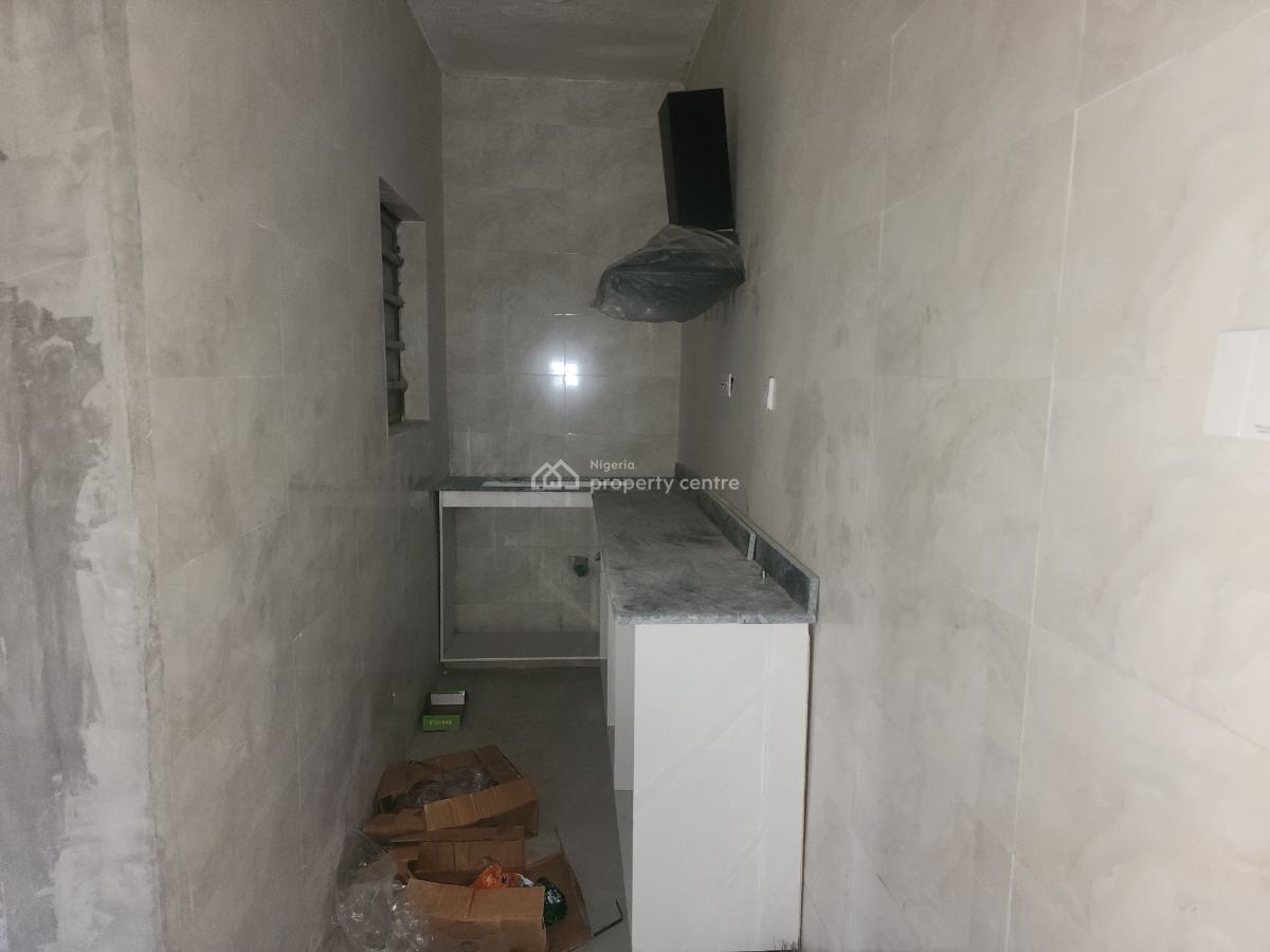 New Miniflat Available, Palmgrove, Shomolu, Lagos, Flat / Apartment for Rent