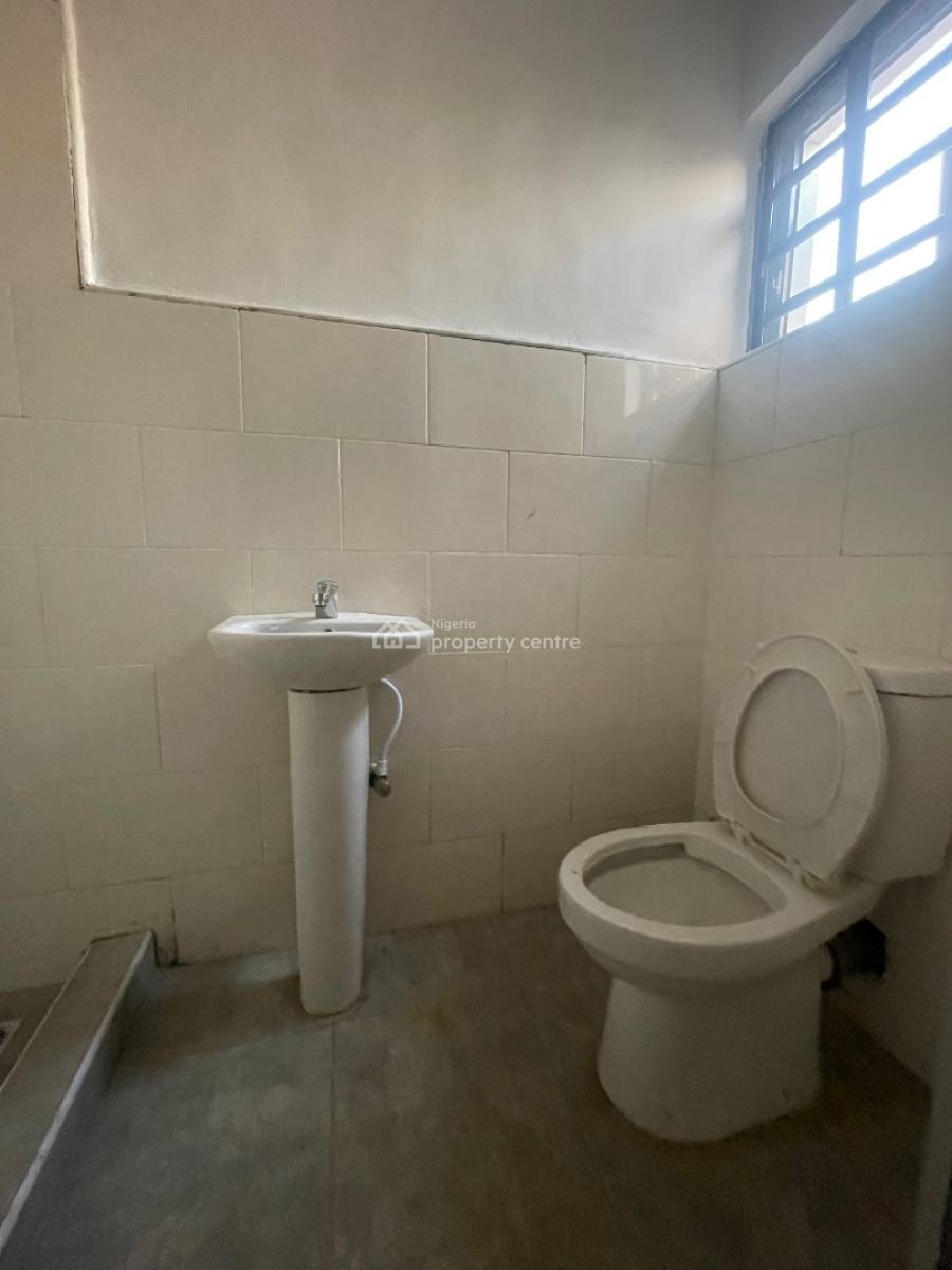 3 Bedroom Duplex with Bq, Olowora, Magodo, Lagos, Semi-detached Duplex for Sale