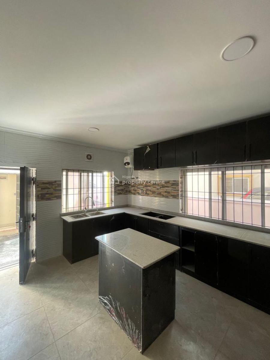 Newly Renovated 4 Bedroom Semi Detached Duplex with Bq, Oniru, Victoria Island (vi), Lagos, Semi-detached Duplex for Rent