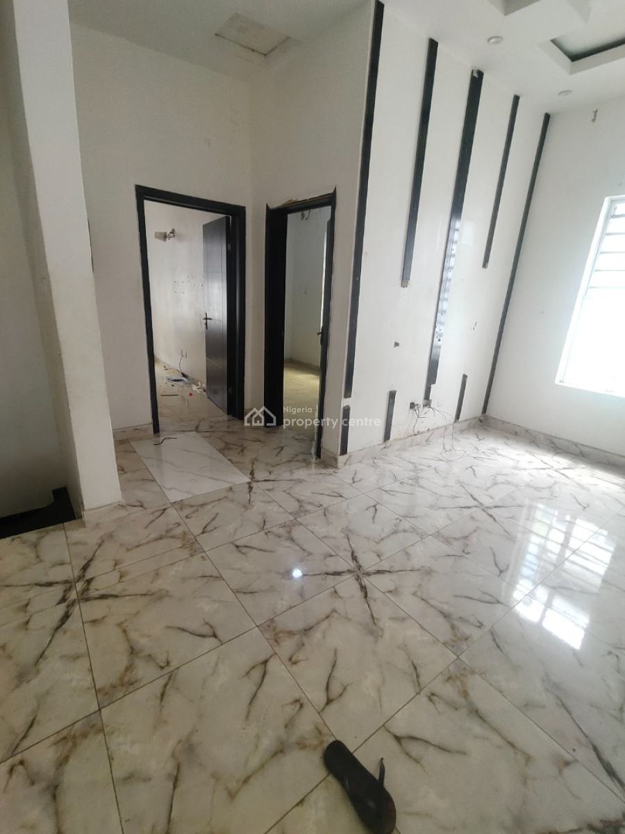 4 Bedrooms Semi Detached House, Ikota Villa, Lekki, Lagos, Semi-detached Duplex for Rent