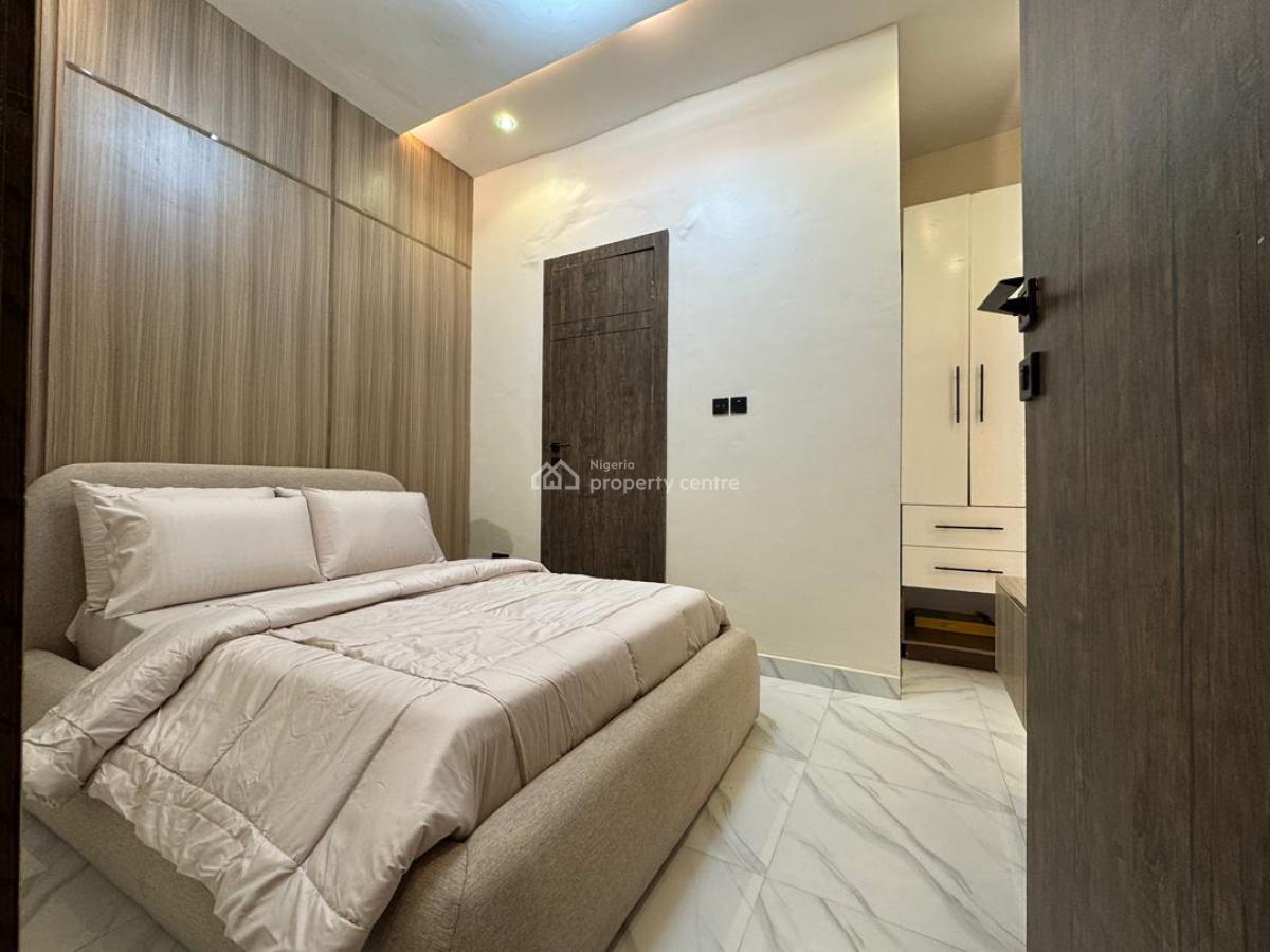 Brand New 2 Bedroom Apartment in a Secure Estate, Ikate, Lekki, Lagos, Flat / Apartment Short Let