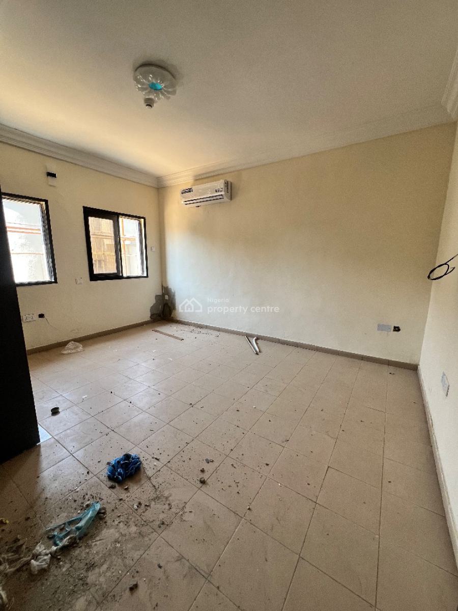 Massive 3 Bedroom Apartments with Bq, Lekki Phase 1, Lekki, Lagos, Flat / Apartment for Rent