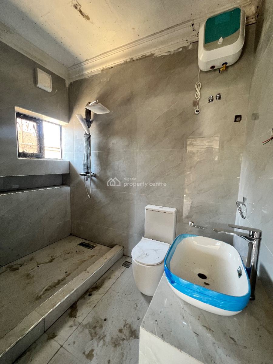 Massive 3 Bedroom Apartments with Bq, Lekki Phase 1, Lekki, Lagos, Flat / Apartment for Rent