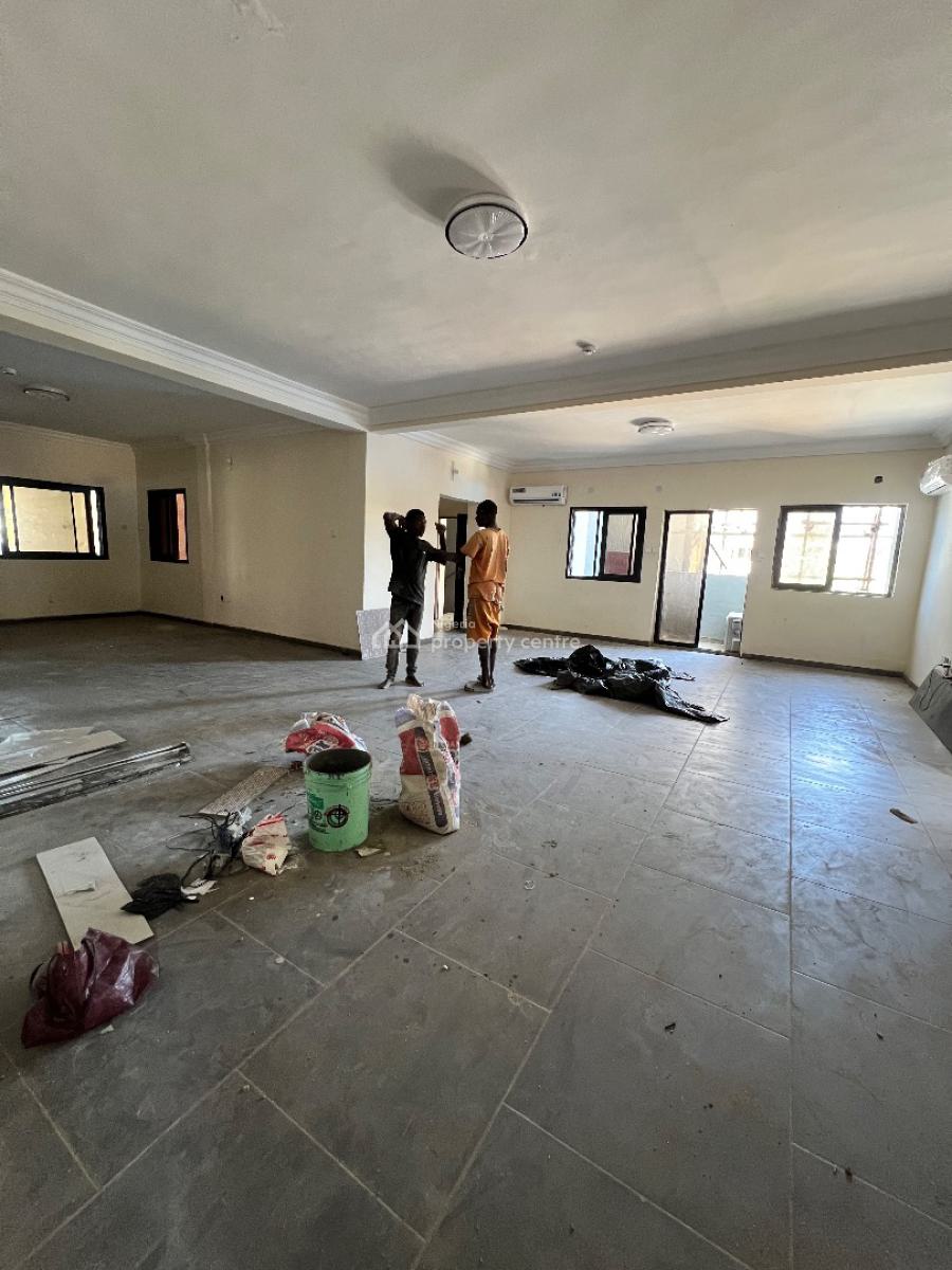 Massive 3 Bedroom Apartments with Bq, Lekki Phase 1, Lekki, Lagos, Flat / Apartment for Rent