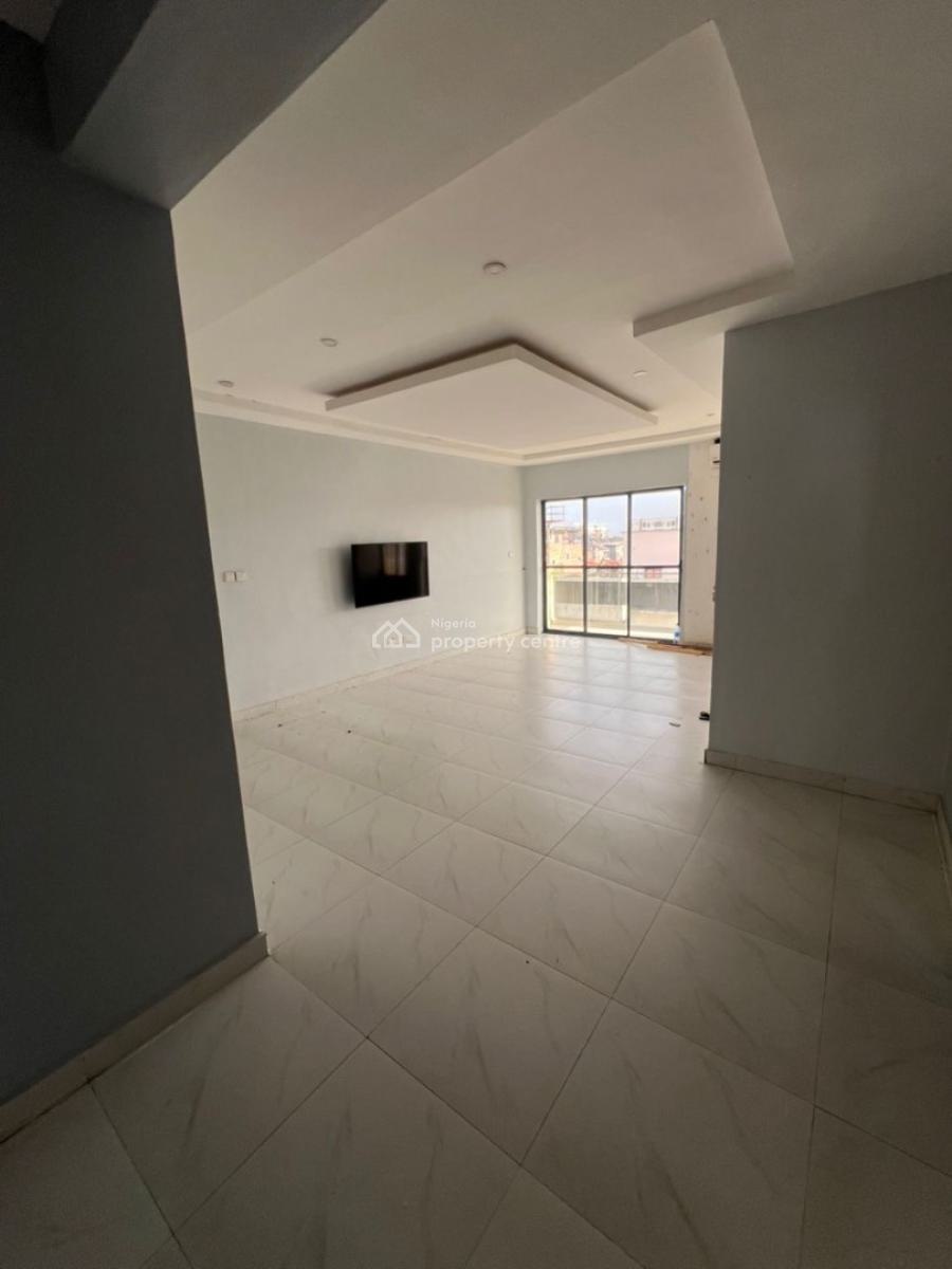 Tastefully Built 2 Bedroom Apartment, Salem, Lekki Phase 1, Lekki, Lagos, Flat / Apartment for Rent