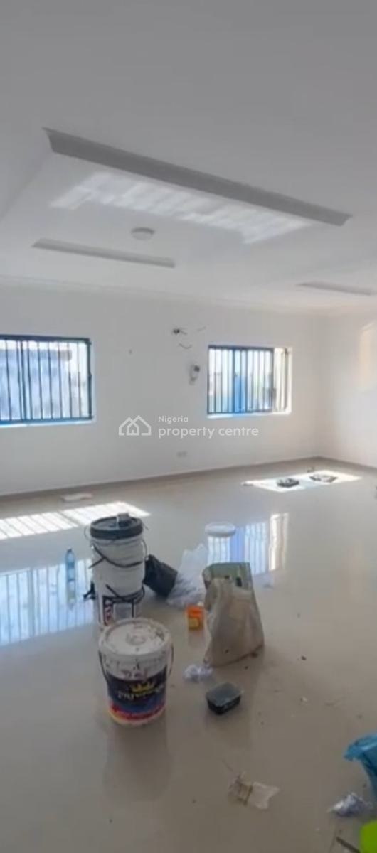 3bedroom Flat Upstairs Third Floor with All Rooms En-suite, Screeded W, Akoka/yaba., Akoka, Yaba, Lagos, Flat / Apartment for Rent