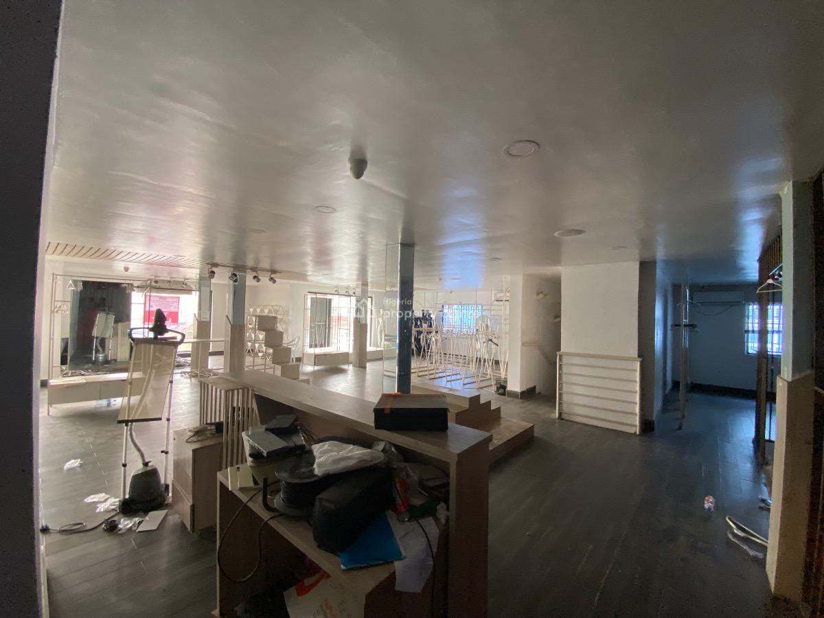 300sqm Open Plan Space, Opebi, Ikeja, Lagos, Office Space for Rent