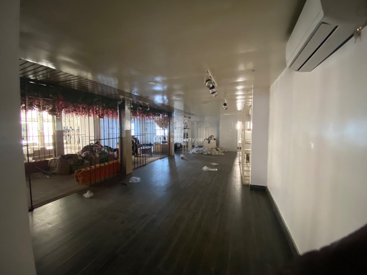 300sqm Open Plan Space, Opebi, Ikeja, Lagos, Office Space for Rent