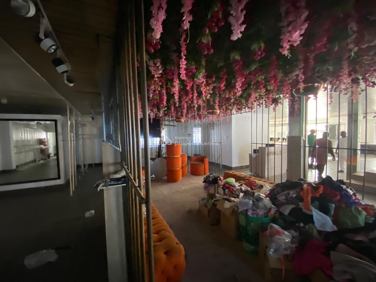 300sqm Open Plan Space, Opebi, Ikeja, Lagos, Office Space for Rent