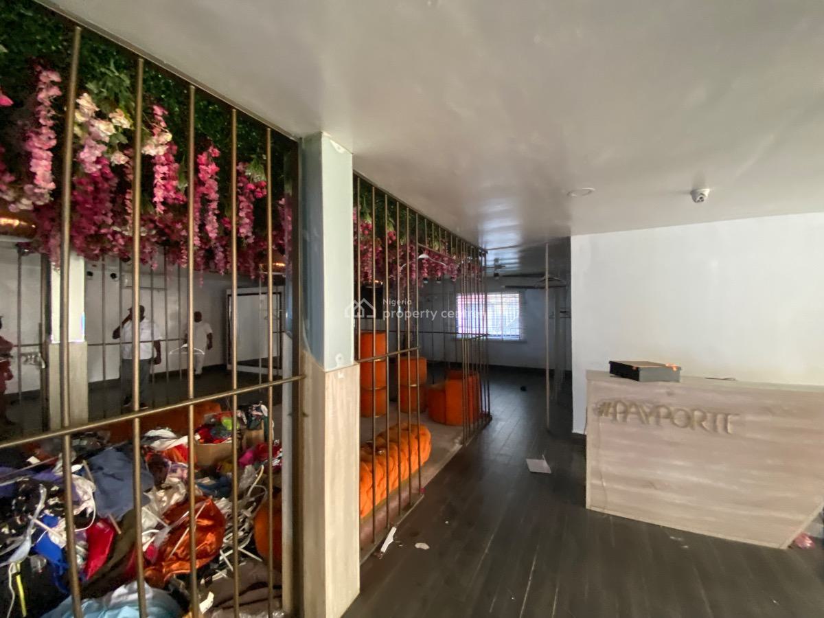 300sqm Open Plan Space, Opebi, Ikeja, Lagos, Office Space for Rent