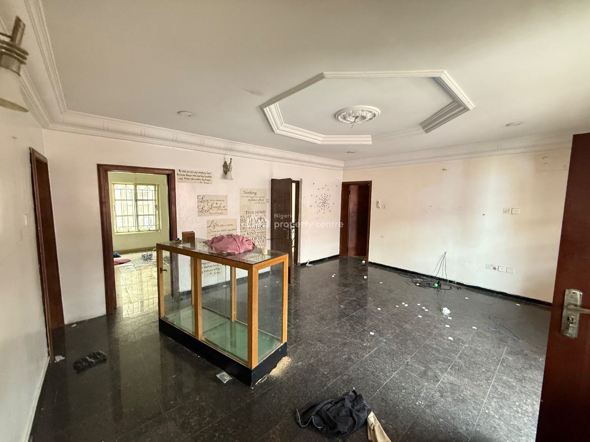 Spacious 6 Bedroom Detached Duplex with Spacious Compound, Off Admiralty, Lekki Phase 1, Lekki, Lagos, Detached Duplex for Rent