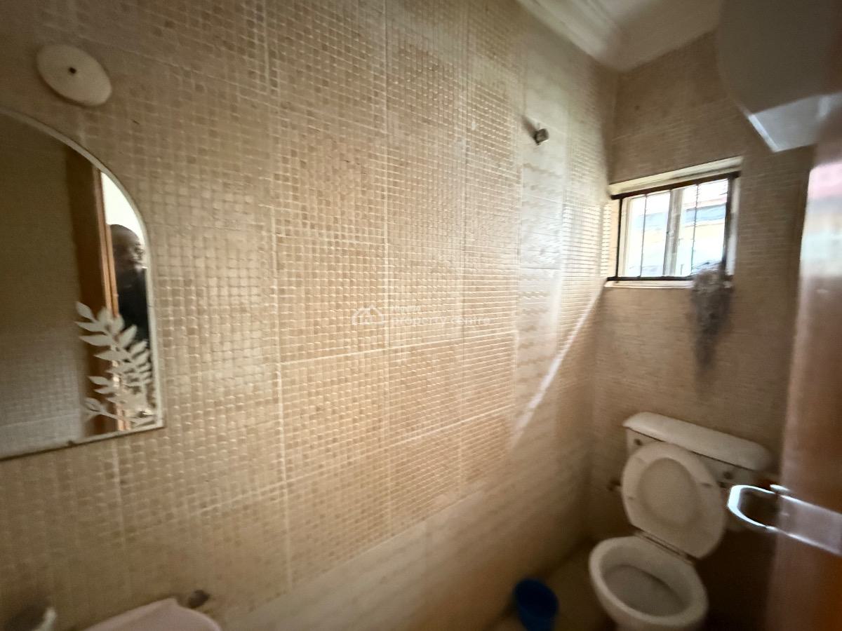 Spacious 6 Bedroom Detached Duplex with Spacious Compound, Off Admiralty, Lekki Phase 1, Lekki, Lagos, Detached Duplex for Rent