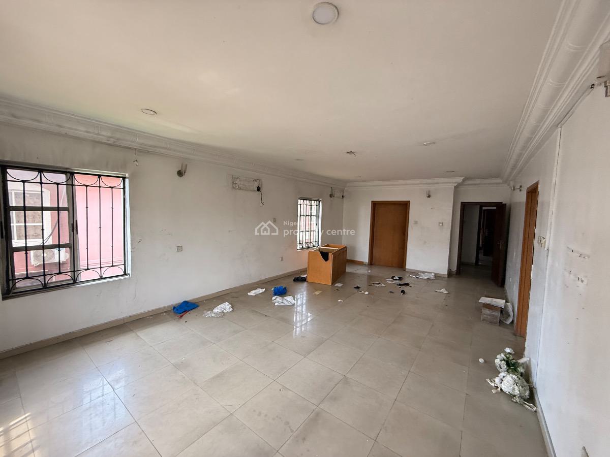 Spacious 6 Bedroom Detached Duplex with Spacious Compound, Off Admiralty, Lekki Phase 1, Lekki, Lagos, Detached Duplex for Rent