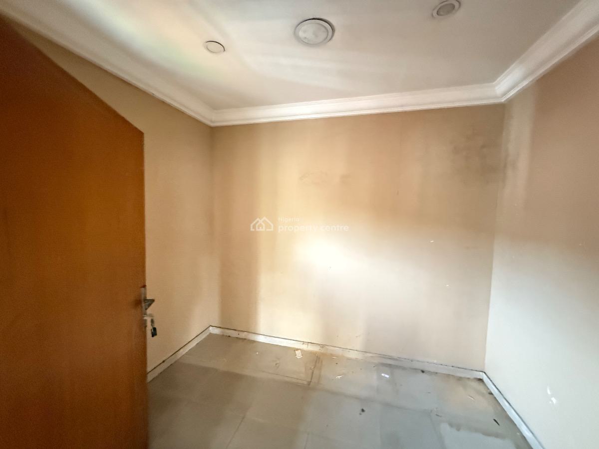 Spacious 6 Bedroom Detached Duplex with Spacious Compound, Off Admiralty, Lekki Phase 1, Lekki, Lagos, Detached Duplex for Rent