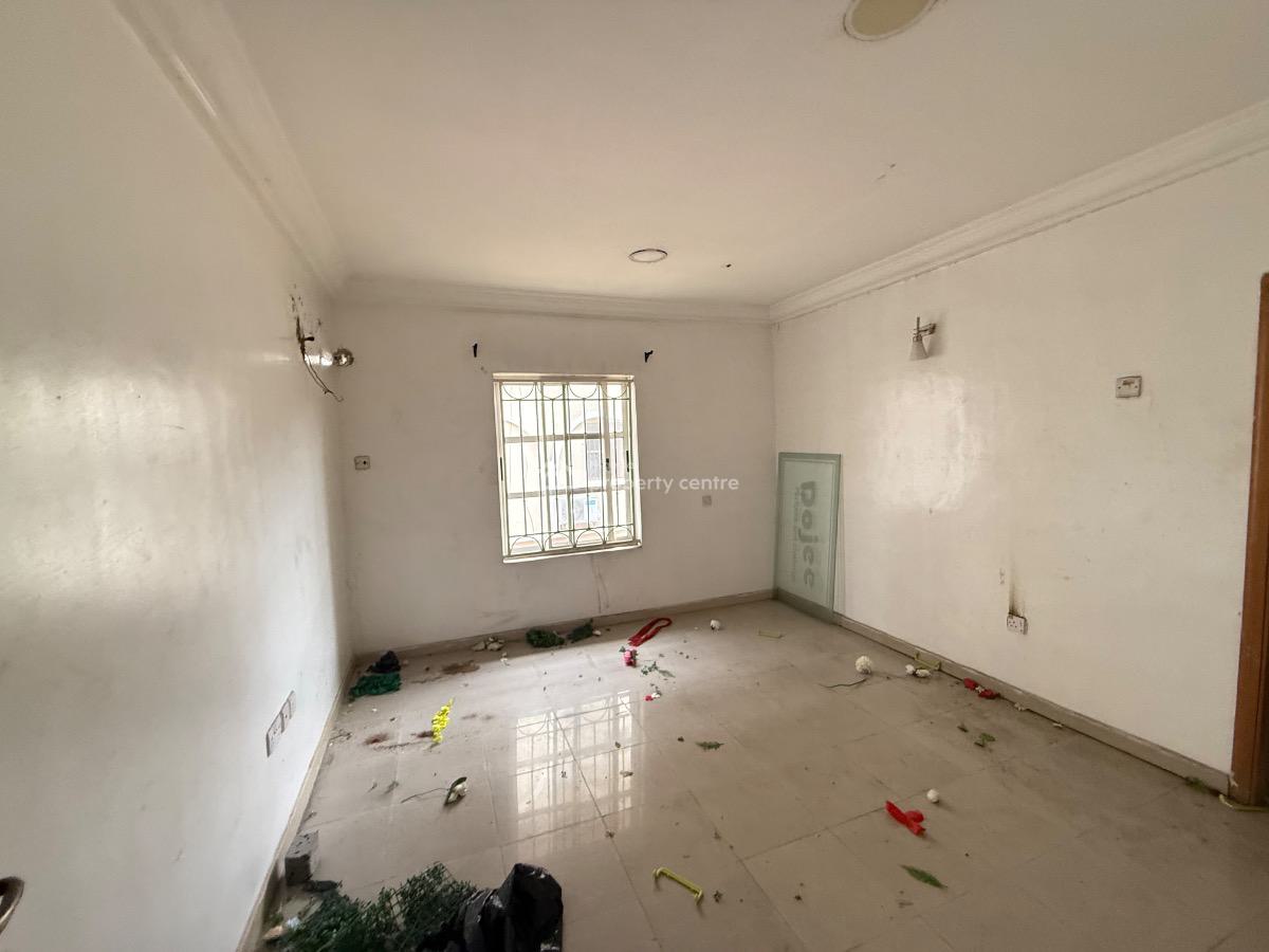 Spacious 6 Bedroom Detached Duplex with Spacious Compound, Off Admiralty, Lekki Phase 1, Lekki, Lagos, Detached Duplex for Rent