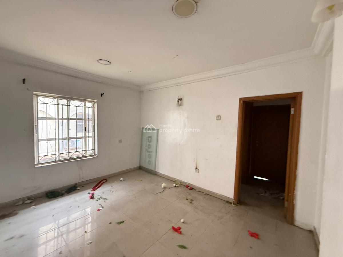 Spacious 6 Bedroom Detached Duplex with Spacious Compound, Off Admiralty, Lekki Phase 1, Lekki, Lagos, Detached Duplex for Rent