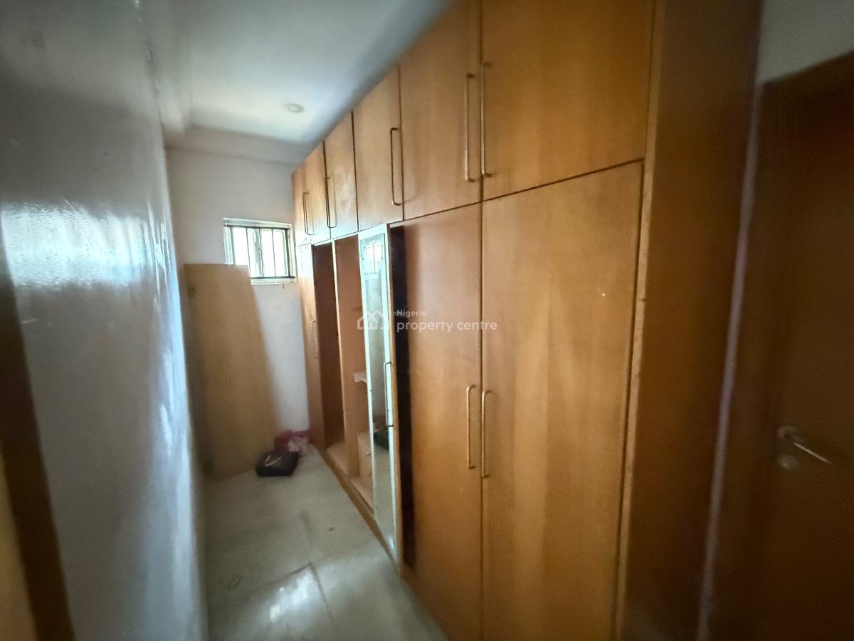 Spacious 6 Bedroom Detached Duplex with Spacious Compound, Off Admiralty, Lekki Phase 1, Lekki, Lagos, Detached Duplex for Rent