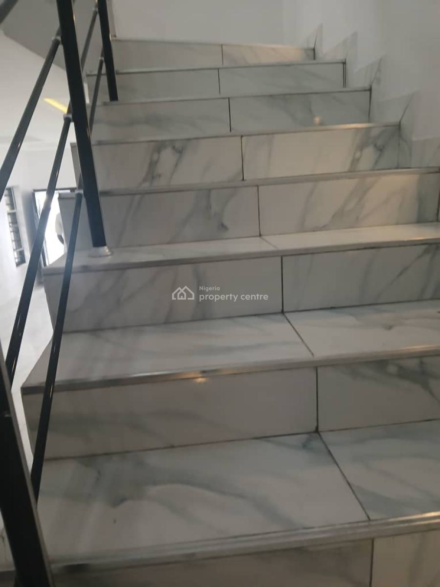 Exquisite 4 Bedroom Semi-detached Duplex with Bq, Vgc, Lekki Phase 2, Lekki, Lagos, Semi-detached Duplex for Sale