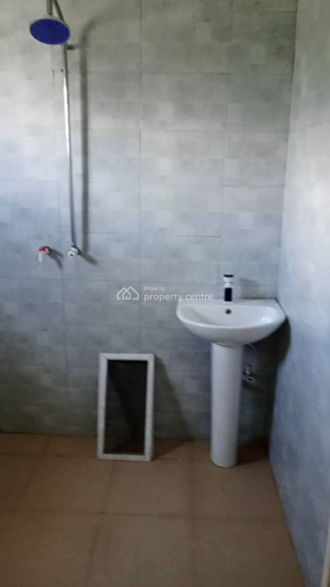 a Brand New 3-bedrooms Flat, Atlantic View Estate, Alpha Beach Road, New-road Bustop, Igbo Efon, Lekki, Lagos, Flat / Apartment for Rent