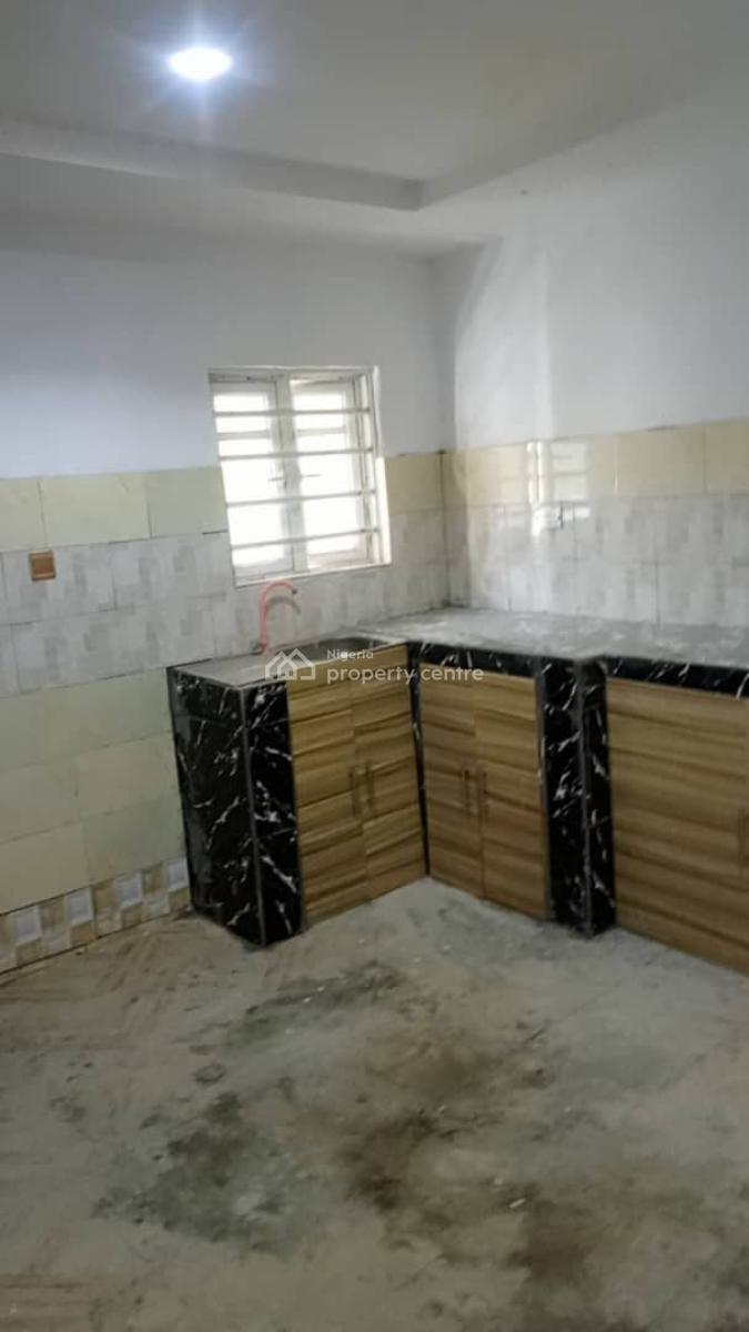 a Brand New 3-bedrooms Flat, Atlantic View Estate, Alpha Beach Road, New-road Bustop, Igbo Efon, Lekki, Lagos, Flat / Apartment for Rent