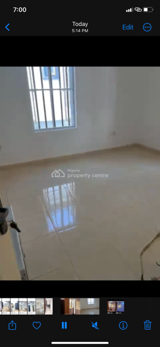 Specious   Standard Mini Flat with a Fitted Open Plan Kitchen, Off Kazan Eletu, Osapa, Lekki, Lagos, Mini Flat (room and Parlour) for Rent