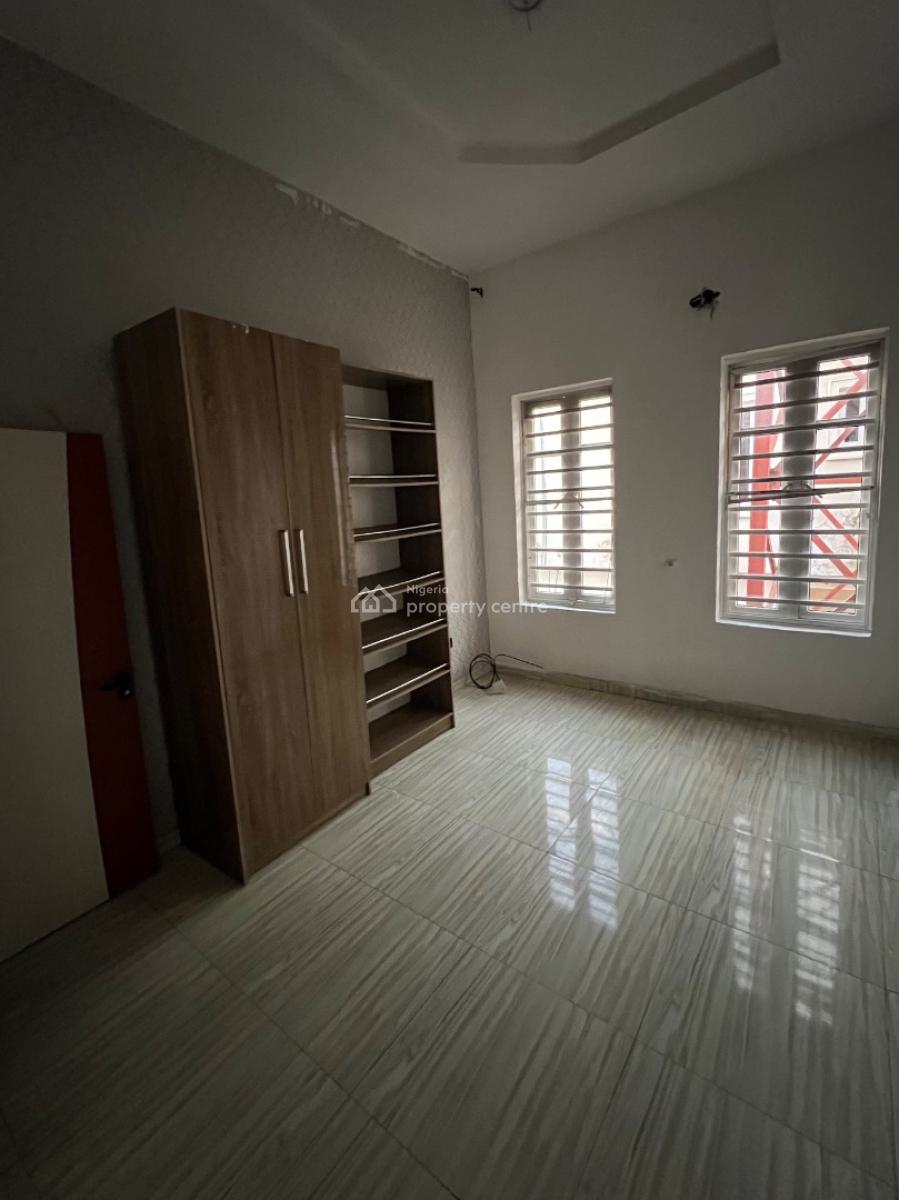 Contemporary Designed 4 Bedroom Terrace Duplex, Chevron, Lekki, Lagos, Terraced Duplex for Rent