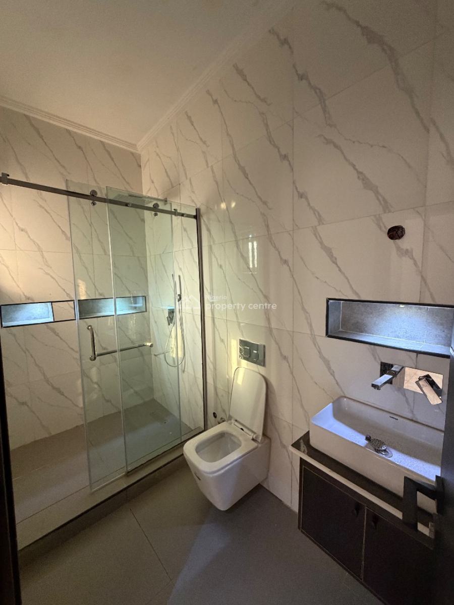 Sharp and New 3 Bedroom Apartment with Bq, Wuye, Abuja, Flat / Apartment for Rent