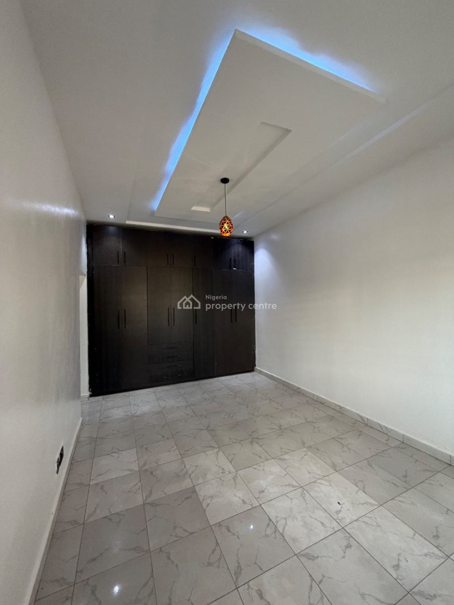 Sharp and New 3 Bedroom Apartment with Bq, Wuye, Abuja, Flat / Apartment for Rent