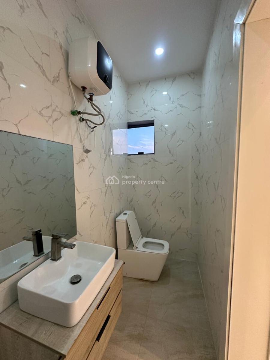 2 Bedroom Apartment, Illasan, Lekki, Lagos, Flat / Apartment for Sale