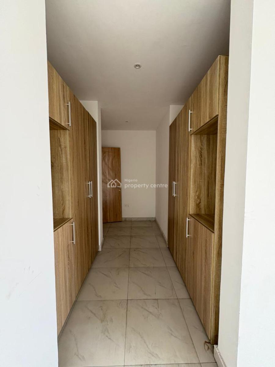 3 Bedroom Apartment in Ikate, Lekki, Ikate, Lekki, Lagos, Flat / Apartment for Sale