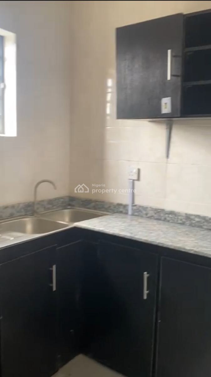 Very Sharp 2bedroom Flat in a Calm Neighborhood Upstairs, Weighbridge, Accesible to The Bustip, Mile 12, Kosofe, Lagos, Flat / Apartment for Rent