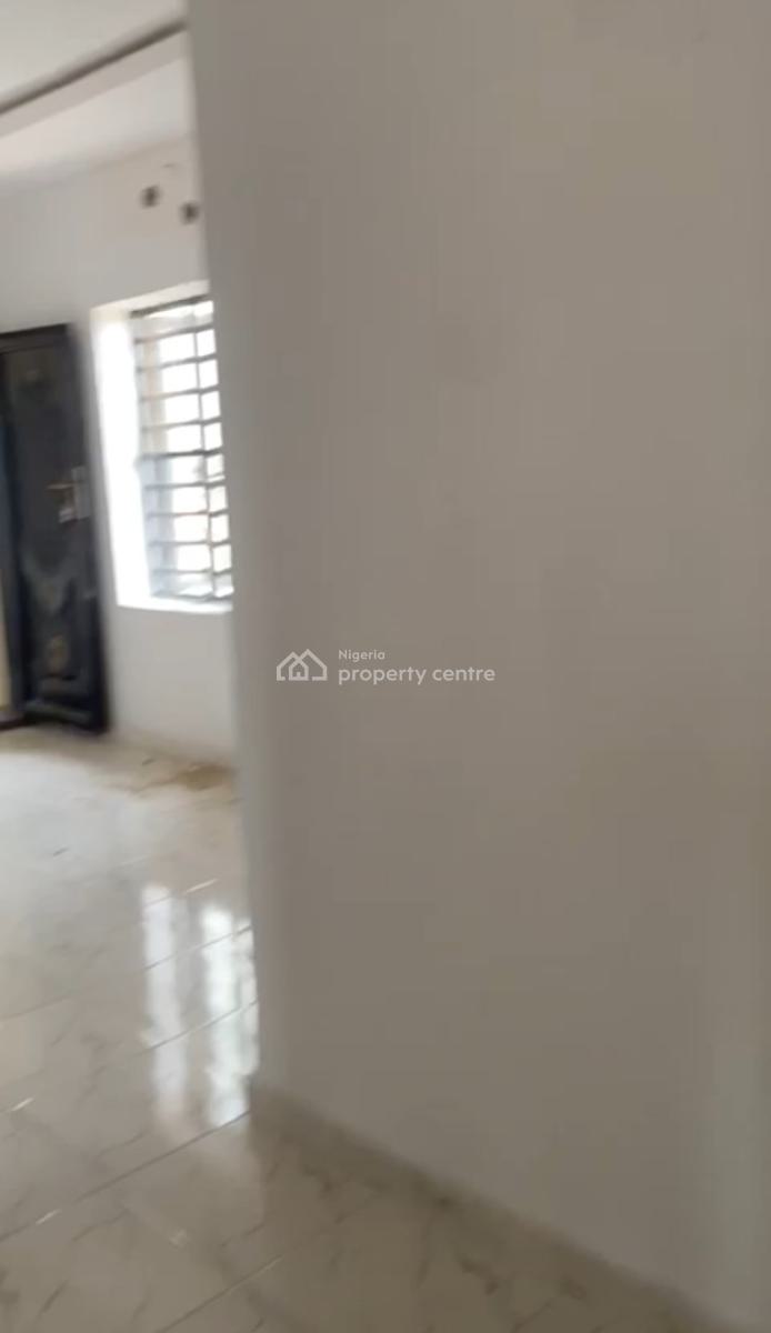 Very Sharp 2bedroom Flat in a Calm Neighborhood Upstairs, Weighbridge, Accesible to The Bustip, Mile 12, Kosofe, Lagos, Flat / Apartment for Rent