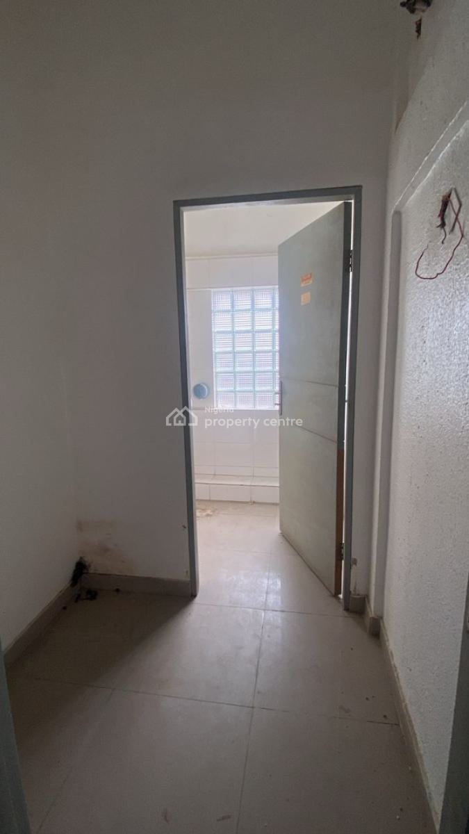 Commercial Property--- Vi, Victoria Island (vi), Lagos, Commercial Property for Rent