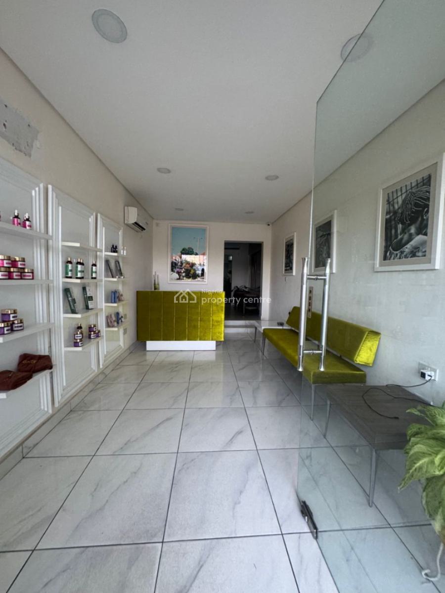 Commercial Property in Victoria Island, Victoria Island (vi), Lagos, Commercial Property for Rent