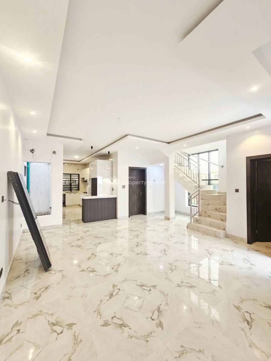 Four Bedroom Terrace Duplex, Osapa, Lekki, Lagos, Terraced Duplex for Sale