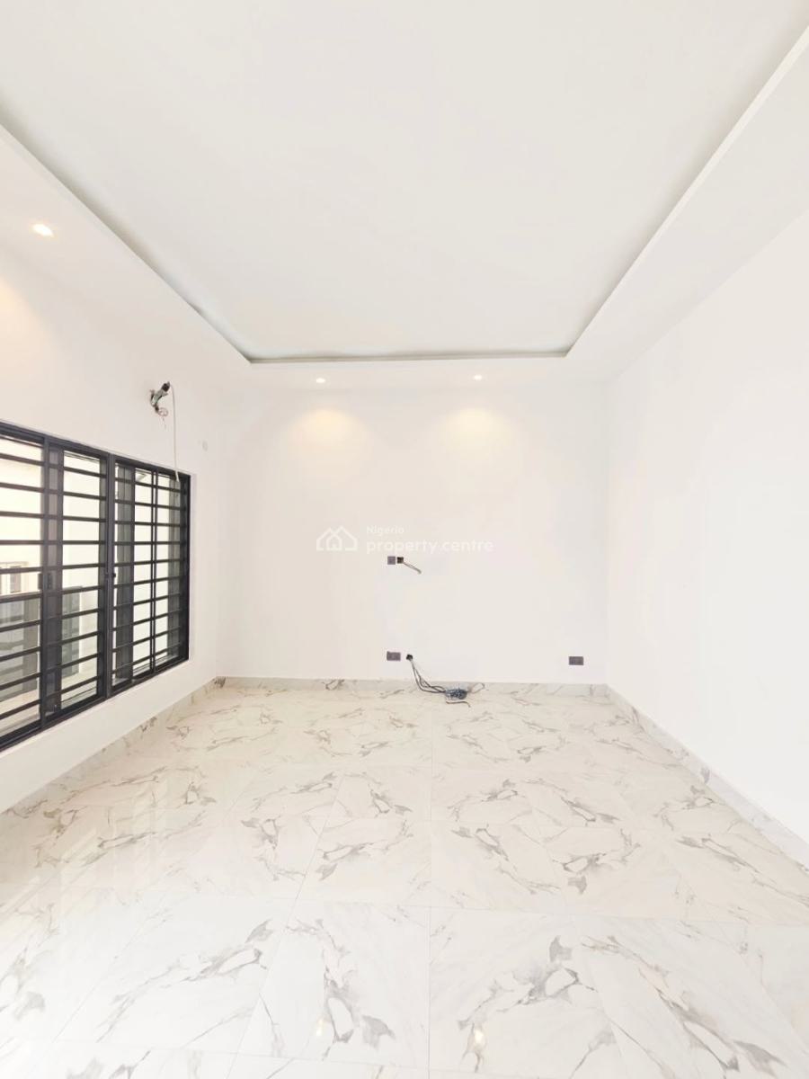 Four Bedroom Terrace Duplex, Osapa, Lekki, Lagos, Terraced Duplex for Sale