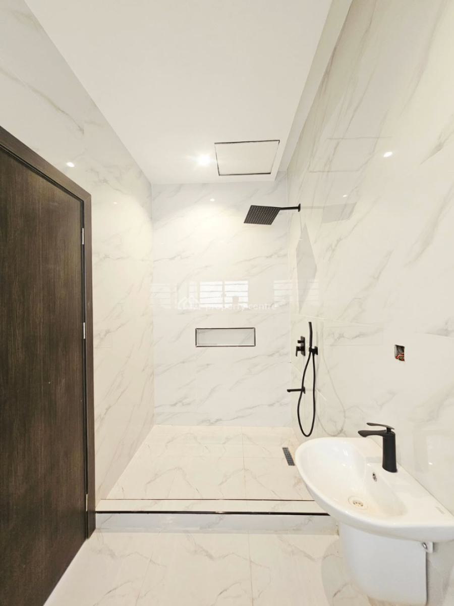 Four Bedroom Terrace Duplex, Osapa, Lekki, Lagos, Terraced Duplex for Sale