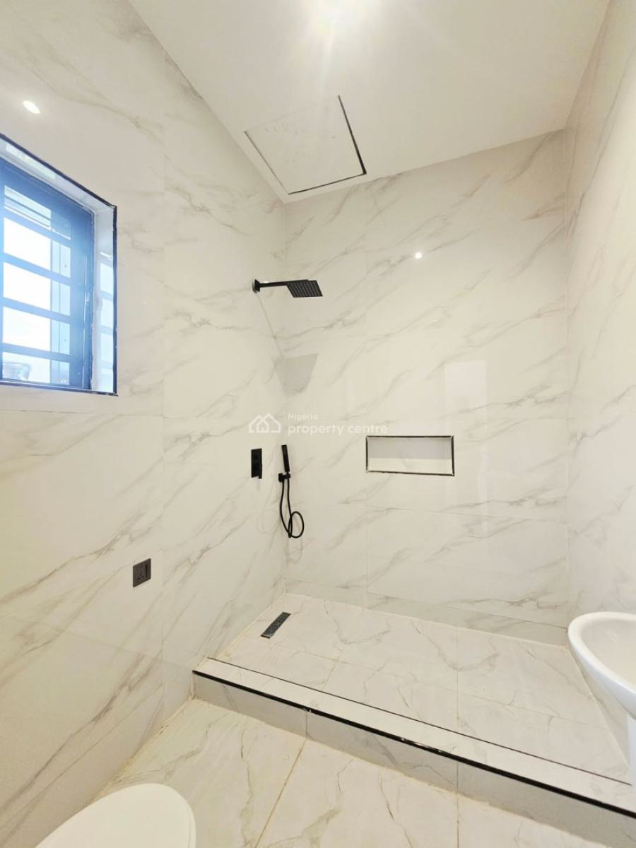 Four Bedroom Terrace Duplex, Osapa, Lekki, Lagos, Terraced Duplex for Sale