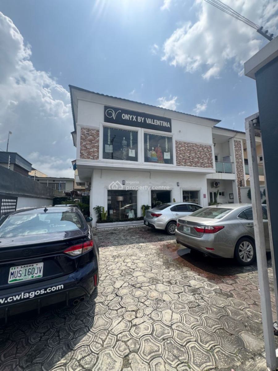 Commercial Building in Lekki Phase 1, Lekki Phase 1, Lekki, Lagos, Commercial Property for Sale