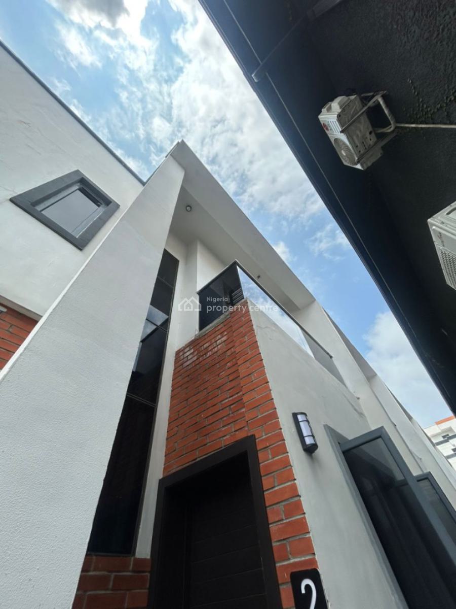 1 Bedroom Terrace, Lekki Phase 1, Lekki, Lagos, Terraced Duplex Short Let