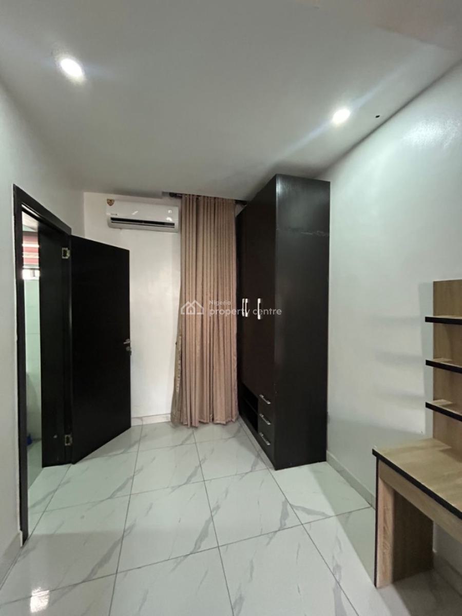 1 Bedroom Terrace, Lekki Phase 1, Lekki, Lagos, Terraced Duplex Short Let
