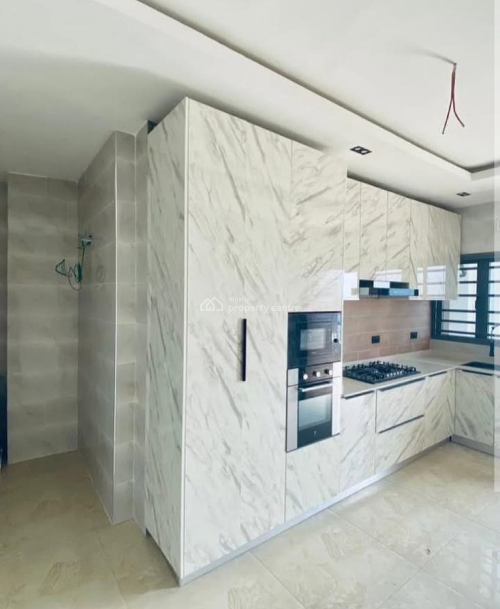 Gorgeous 3 Bedroom Apartment with Bq, Lekki Right, Lekki Phase 1, Lekki, Lagos, Flat / Apartment for Sale