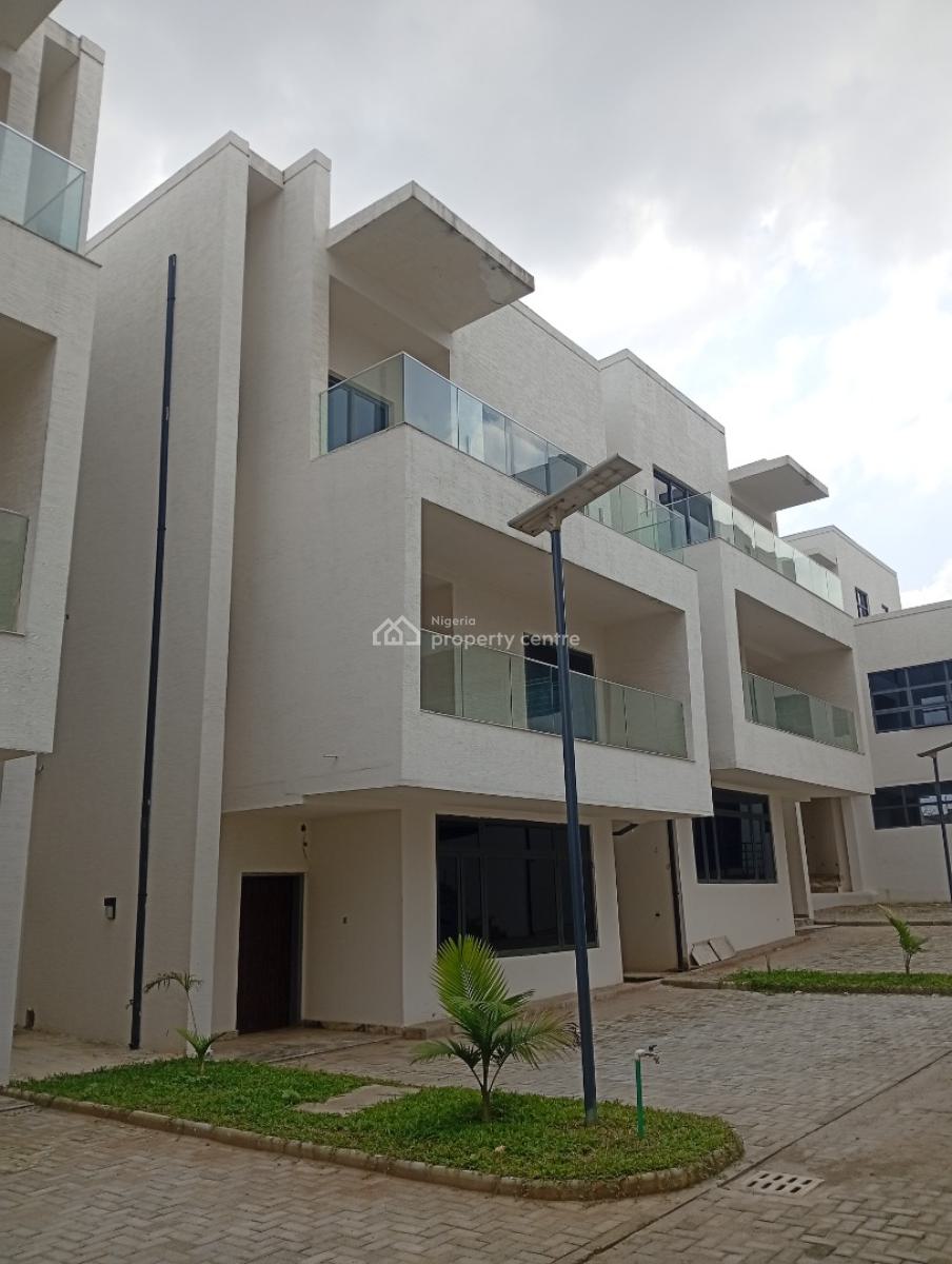 5 Bedroom Semi Detached House, Guzape District, Abuja, House for Rent