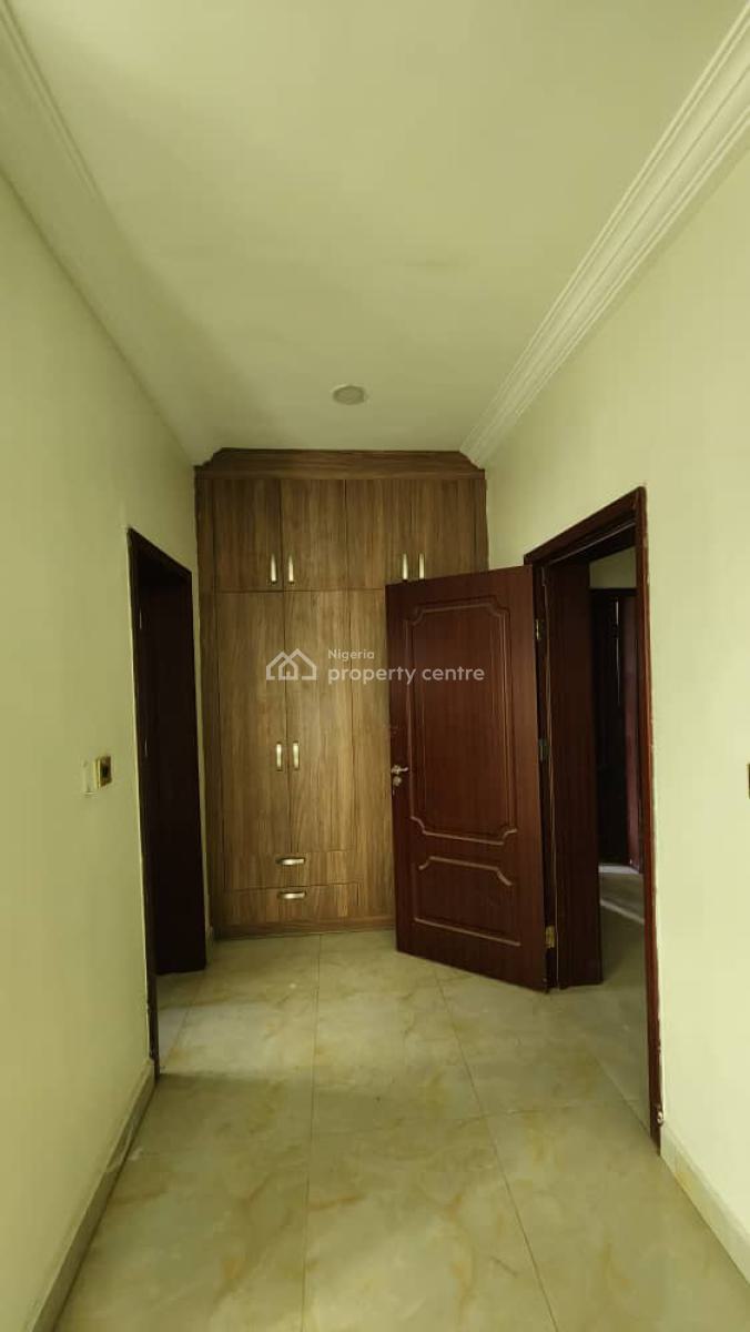 3 Bedroom Block of Flat, Guzape District, Abuja, House for Rent