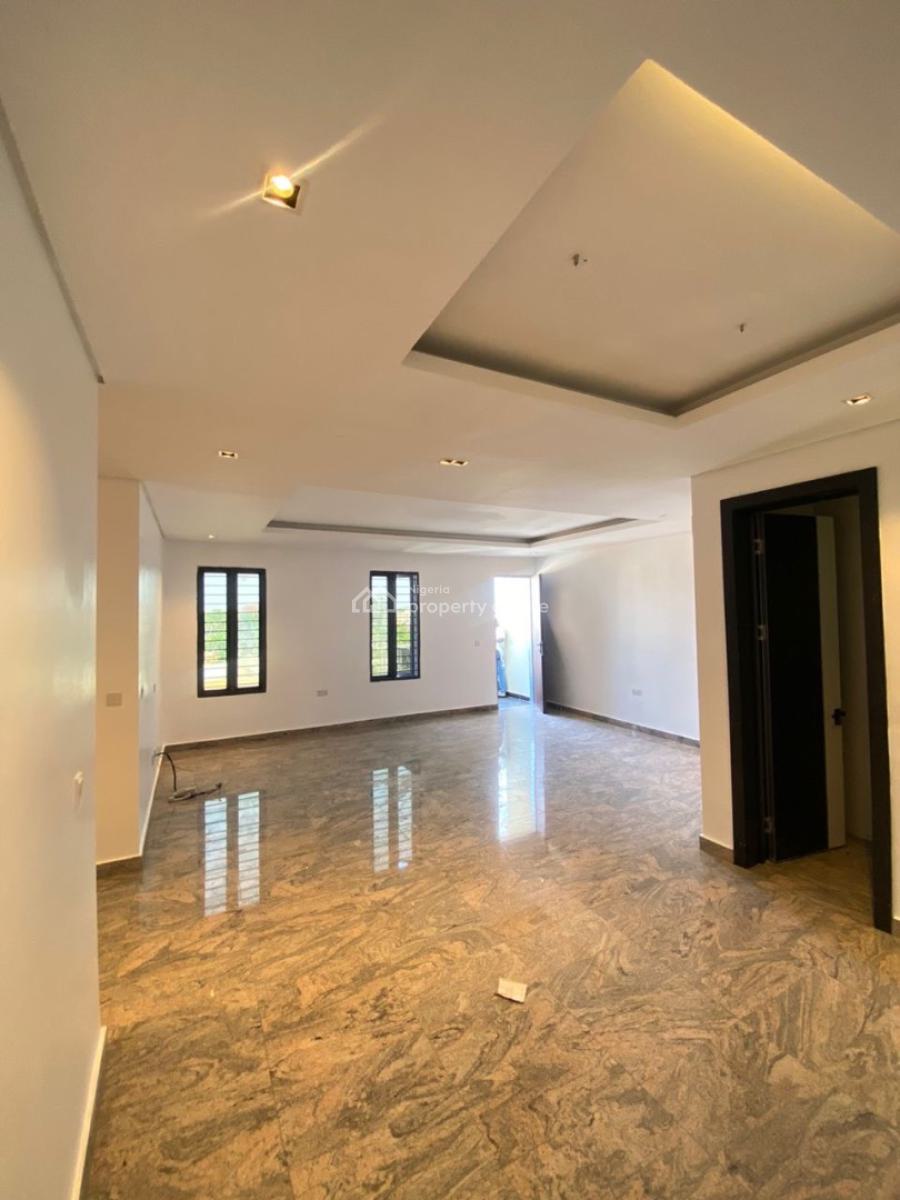 Spacious 3 Bedroom Apartment with Pool, Gym and Bq, Off Burdilion Road, Ikoyi, Lagos, Flat / Apartment for Rent