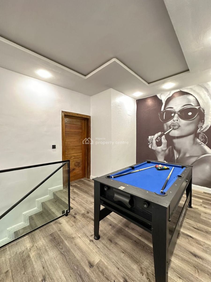 1 Bedroom Apartment with Top Notch Amenities Available., Lekki Phase 1, Lekki, Lagos, Flat / Apartment Short Let