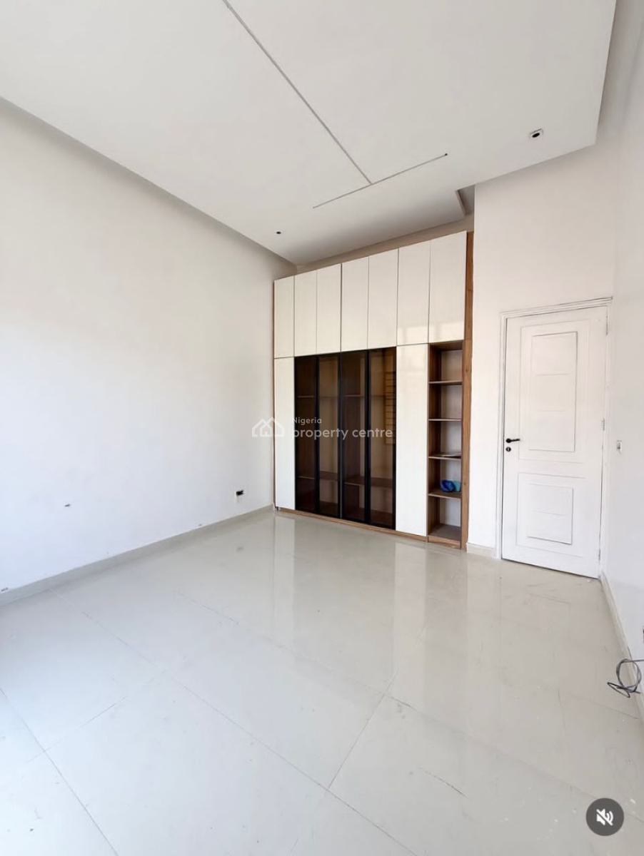 Exquisite 3 Bedroom Apartment, Lekki, Lekki Phase 1, Lekki, Lagos, Flat / Apartment for Sale