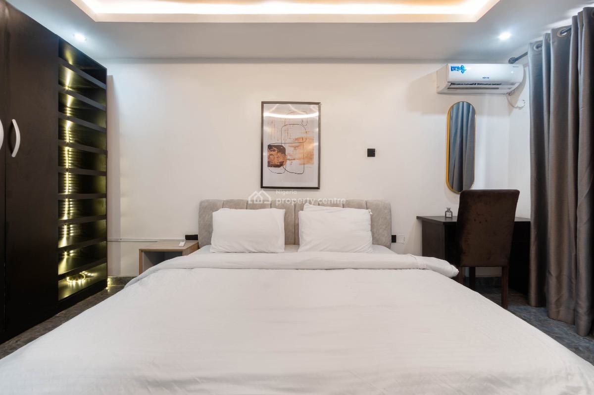 Luxury 3 Bedroom  Luxurious Apartment for Your Home Away From Home Exp, Lekki Phase 1, Lekki, Lagos, Flat / Apartment Short Let