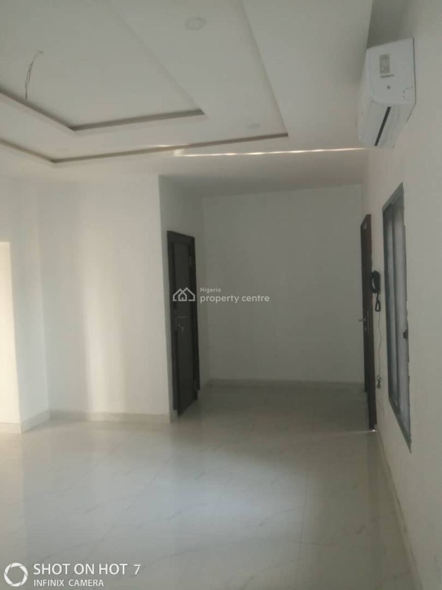 Serviced &luxury 1-bedroom Apt. in a Sophisticated &well Secured Env, Bourdillon Road, Ikoyi, Lagos, Mini Flat (room and Parlour) for Rent